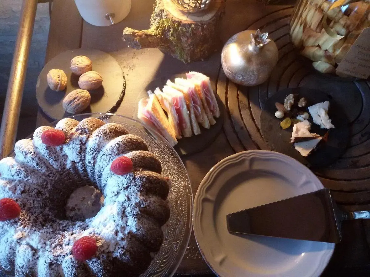Bed & Breakfast Zucchero Sui Baffi- Food Lovers B&B Mantova Italy