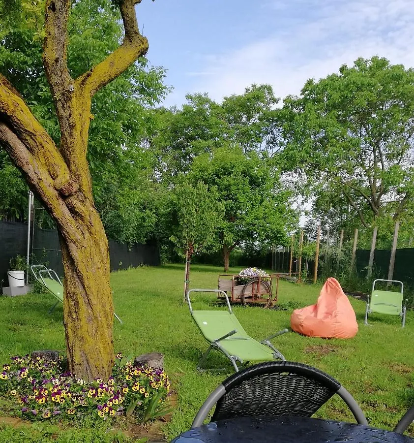 Zucchero Sui Baffi- Food Lovers B&B Mântua 0*,  Itália