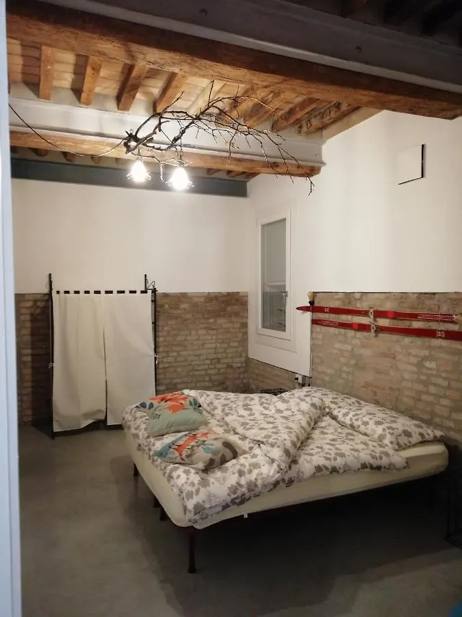 Zucchero Sui Baffi- Food Lovers B&B Mantova Bed & Breakfast